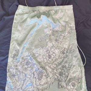 Cute green strapy top